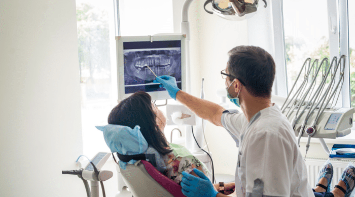 歯列矯正でEラインを整えたい場合の歯医者の選び方